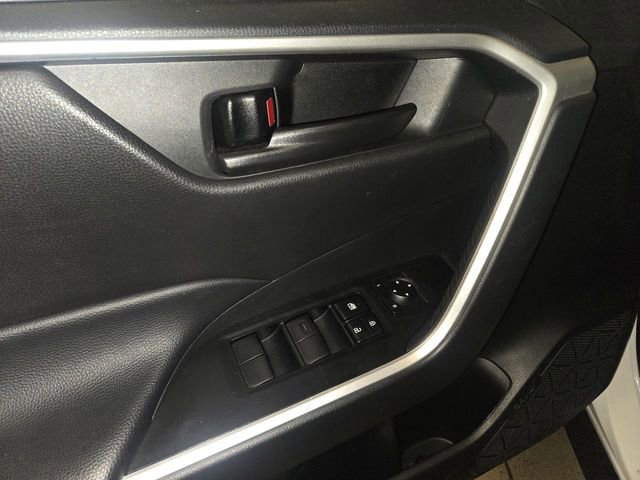 Used 2024 Toyota RAV4 LE image 13