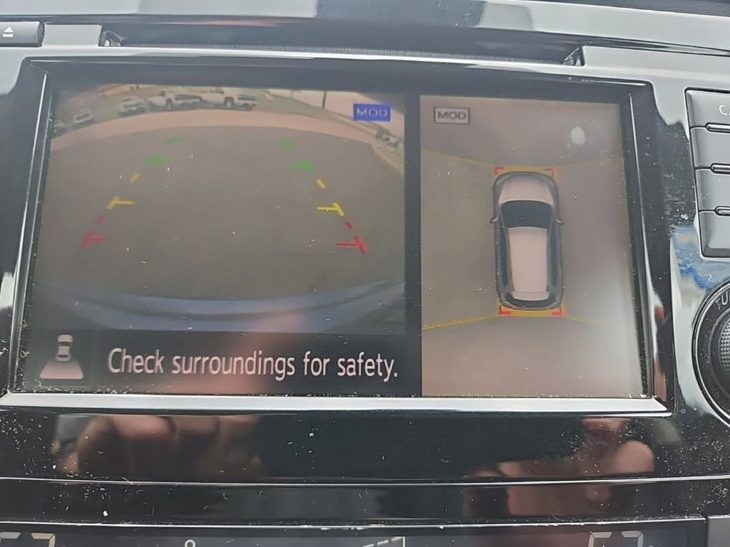 Used 2018 Nissan Rogue SL image 26