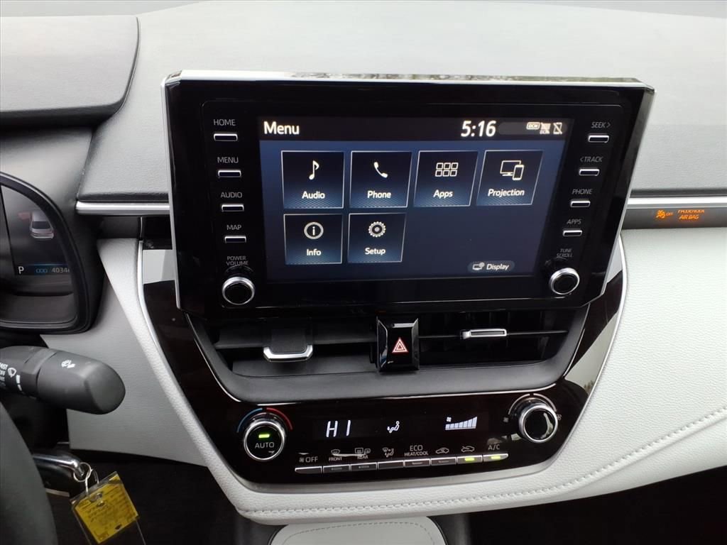 Used 2020 Toyota Corolla SE image 25