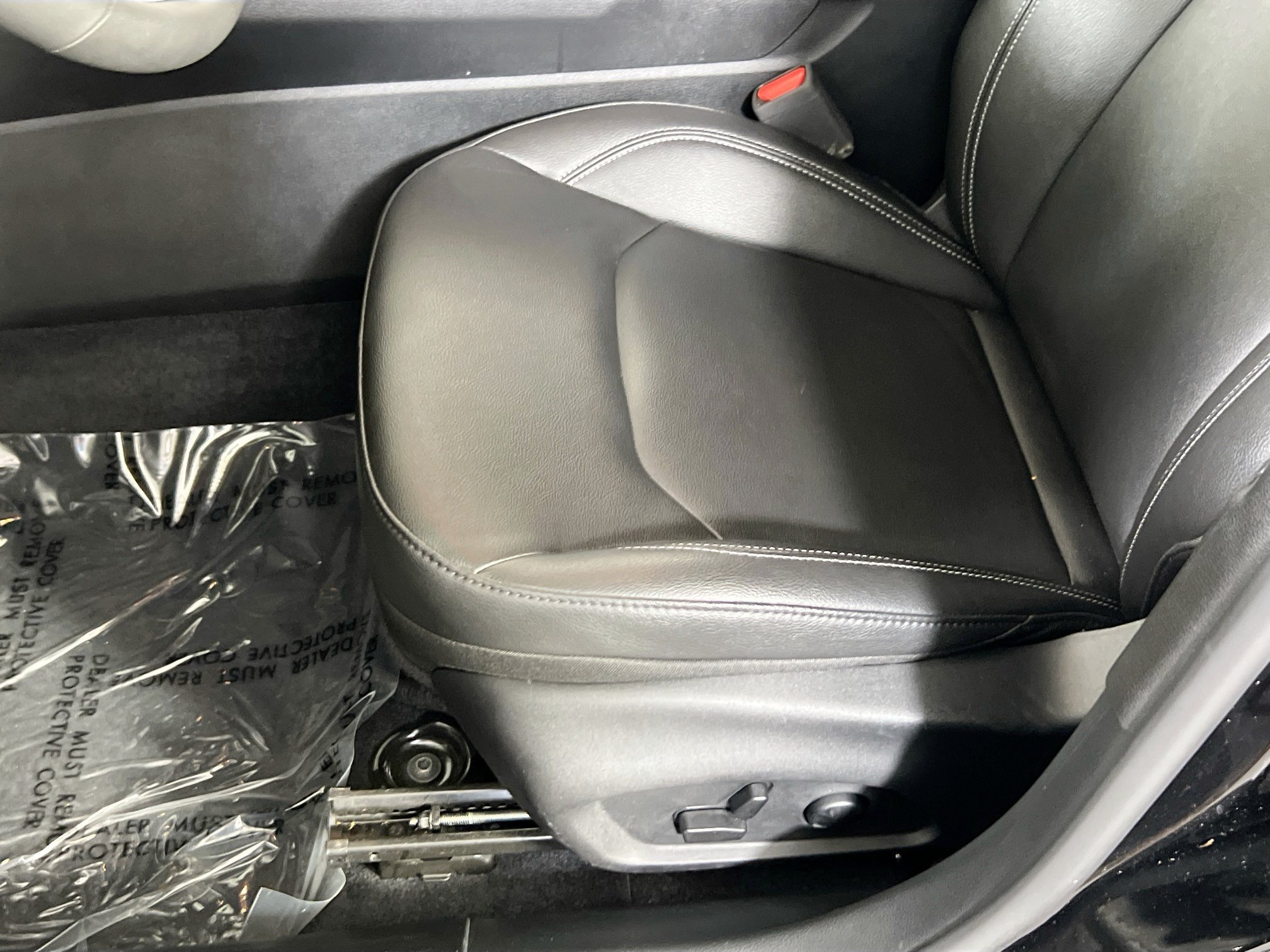 Used 2025 Jeep Compass Limited w/ Sun & Sound Group AWD/4WD image 19