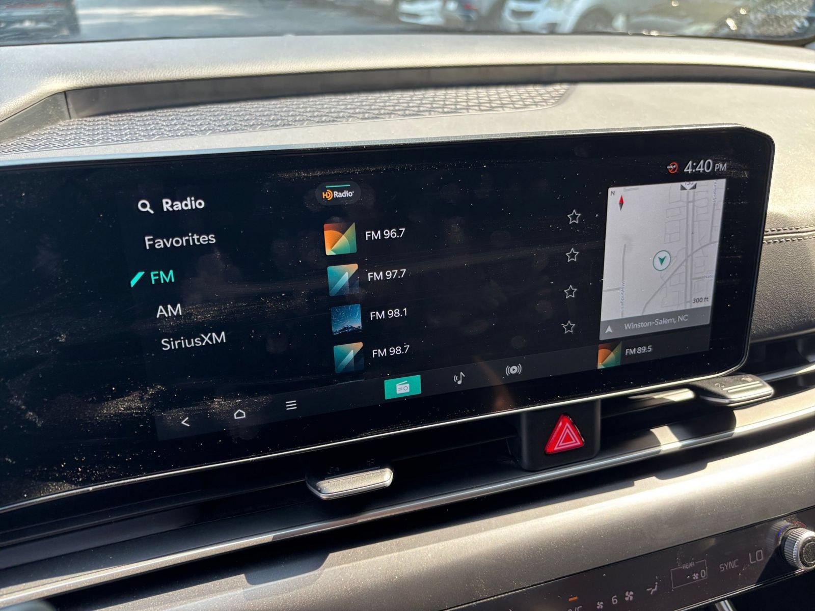 Used 2026 Kia Carnival FWD image 16