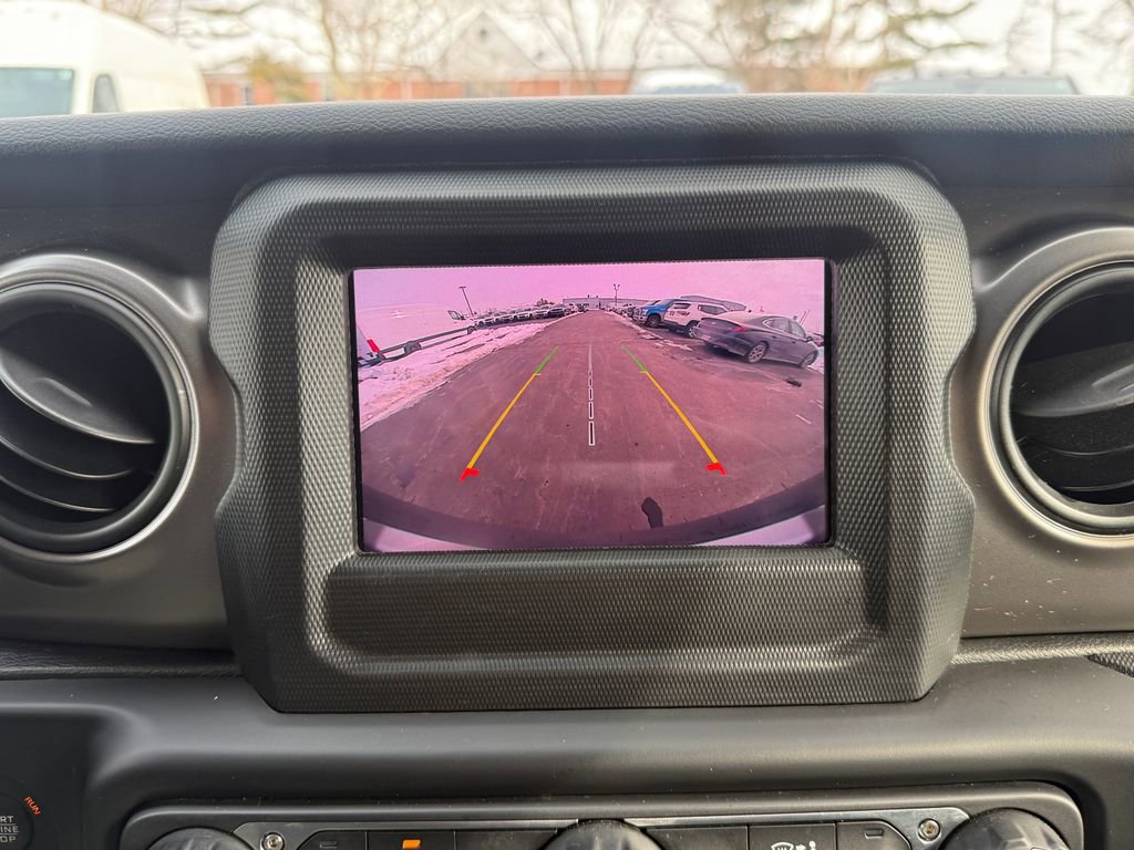 Used 2021 Jeep Wrangler Unlimited Sport image 22