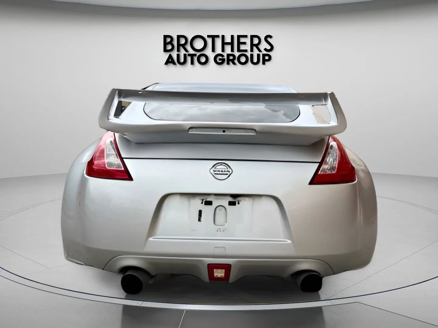 Used 2014 Nissan 370Z Coupe w/ Sport Package RWD image 12
