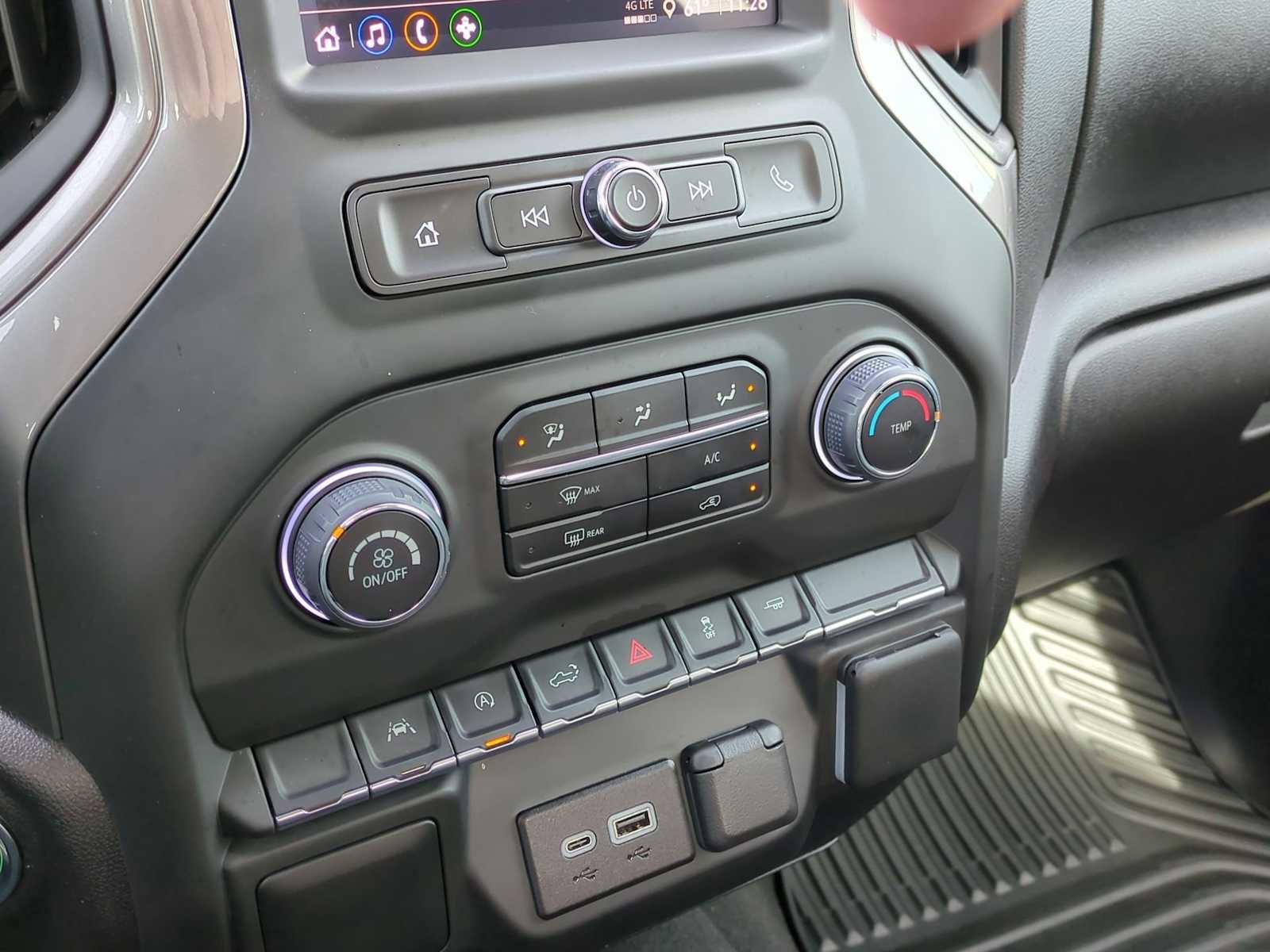 Used 2026 Chevrolet Silverado 1500 Custom image 17