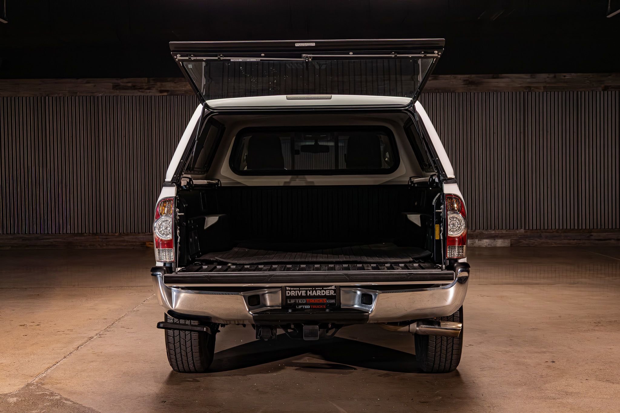 Used 2011 Toyota Tacoma PreRunner w/ SR5 Pkg #2 image 8