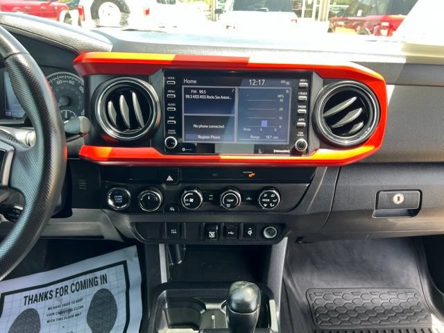 Used 2020 Toyota Tacoma TRD Off-Road AWD/4WD image 25