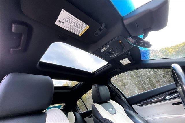 Used 2020 Cadillac CT5 V w/ Premium Package image 26