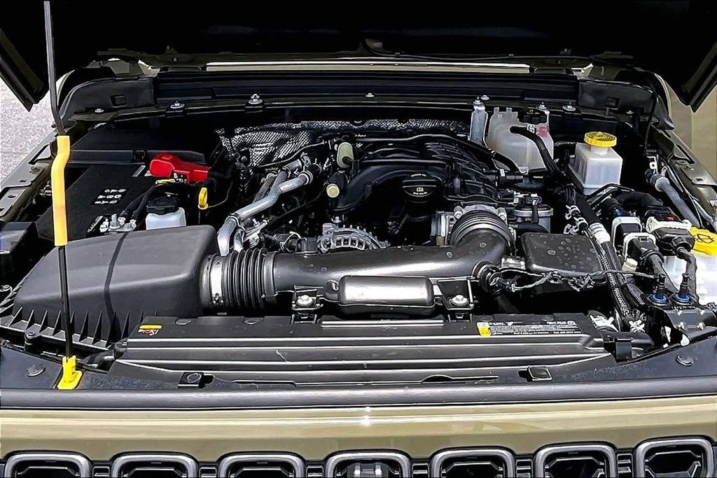 Used 2025 Jeep Gladiator Mojave AWD/4WD image 31