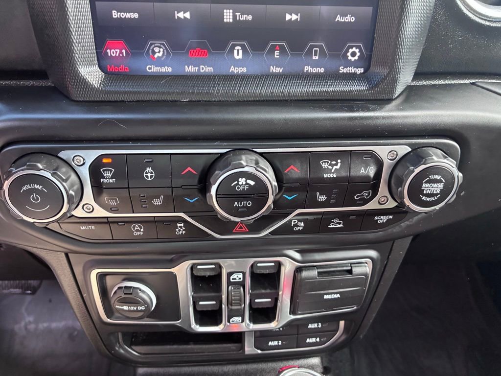 Used 2020 Jeep Gladiator Overland image 32