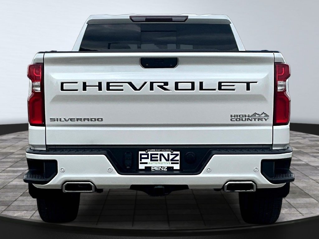 Used 2021 Chevrolet Silverado 1500 High Country AWD/4WD image 6
