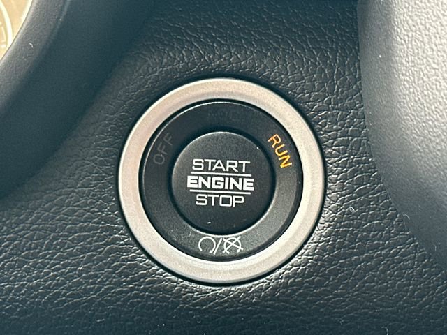 Used 2024 RAM 2500 Big Horn w/ Safety Group image 37