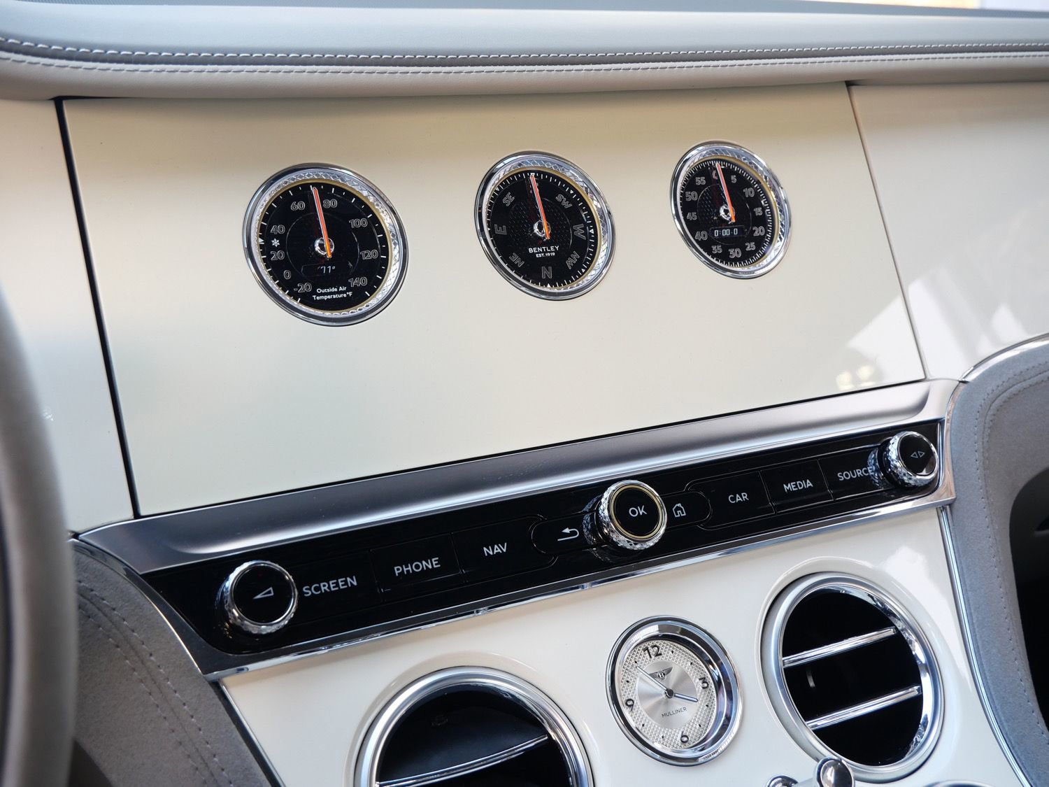 Used 2023 Bentley Continental GT Speed image 13