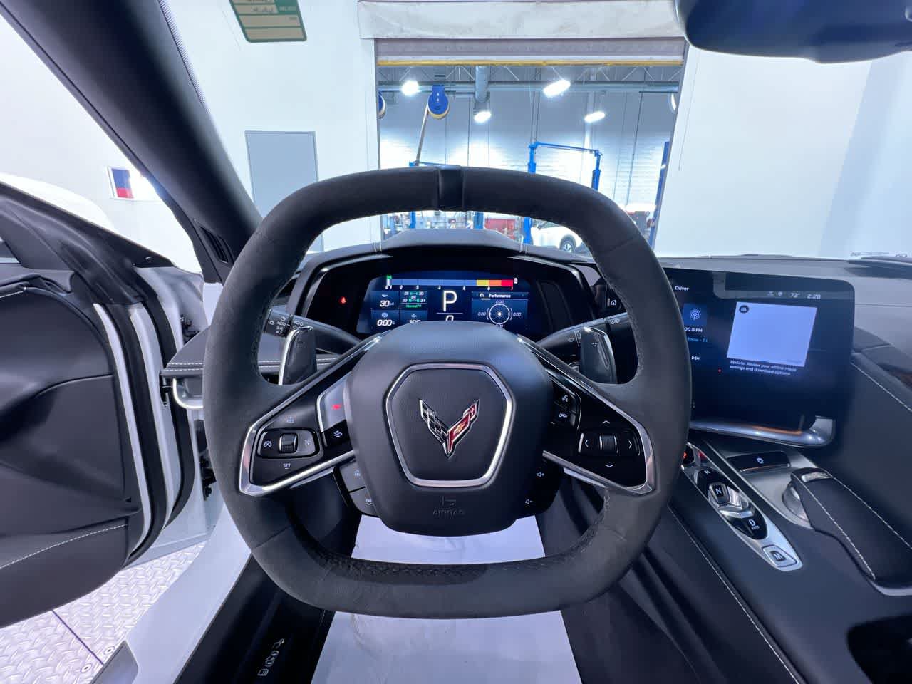 Used 2024 Chevrolet Corvette Stingray Convertible w/ 1LT RWD image 15