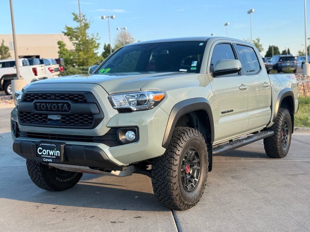 Used 2022 Toyota Tacoma TRD Off-Road w/ Black Out Package (TMS) AWD/4WD image 3