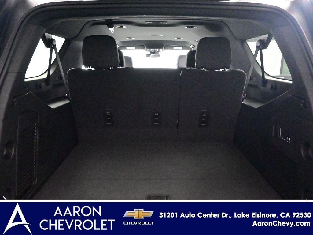 New 2026 Chevrolet Suburban LT w/ Comfort Package AWD/4WD image 45