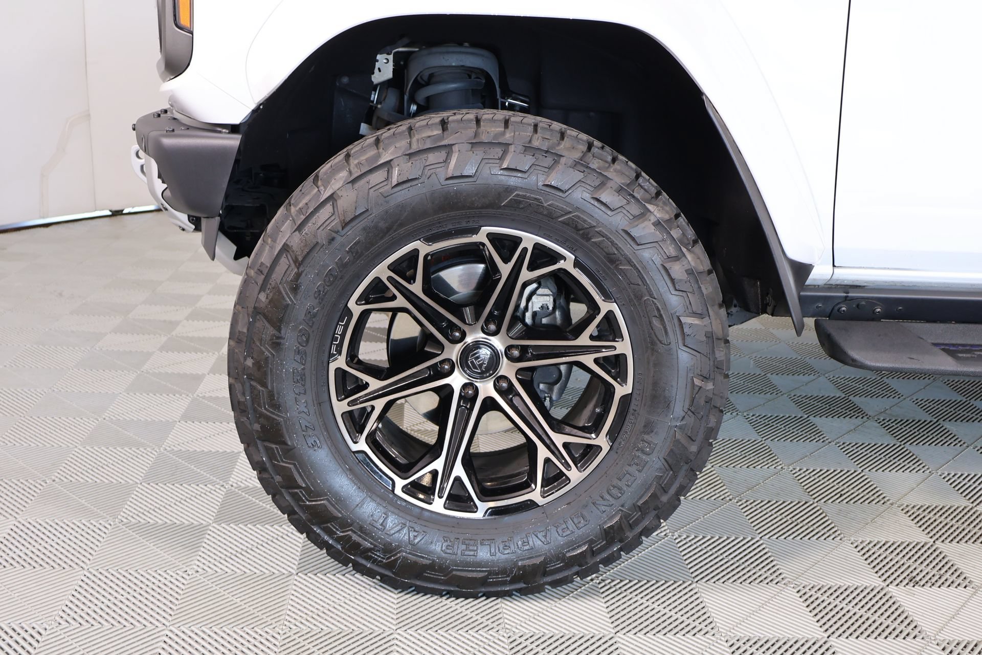 Used 2024 Ford Bronco Raptor AWD/4WD image 18