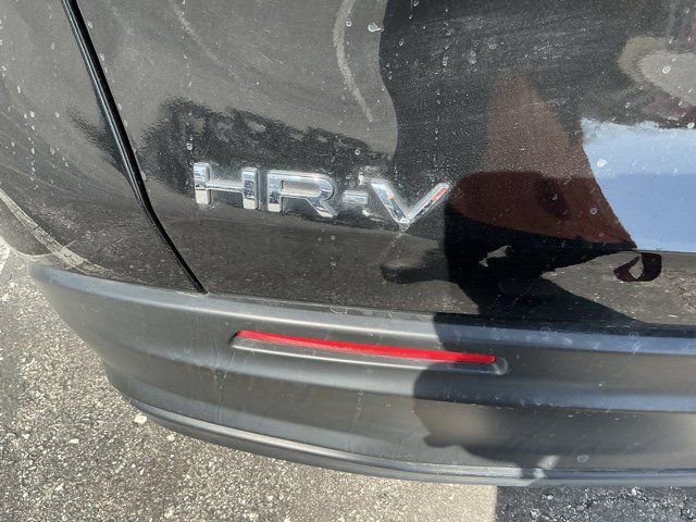 Used 2025 Honda HR-V LX image 9