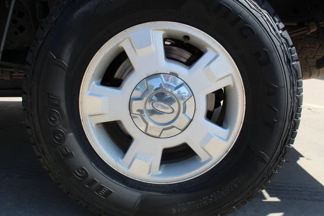 Used 2010 Ford F150 XLT image 22