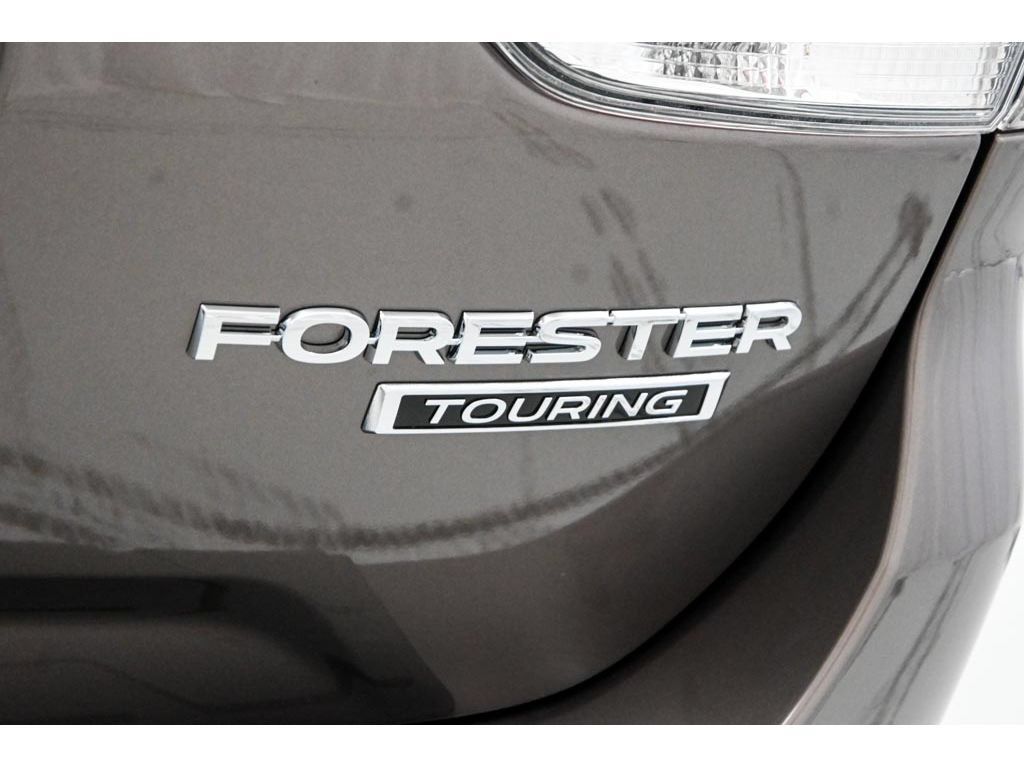 Used 2023 Subaru Forester Touring AWD/4WD image 60