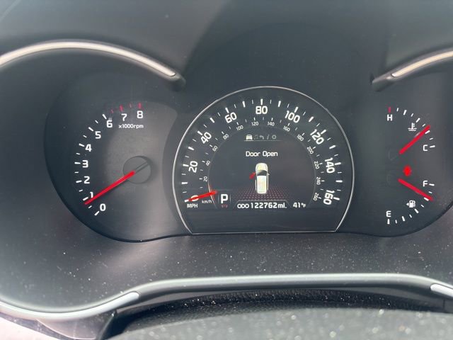 Used 2015 Kia Sorento SX image 2