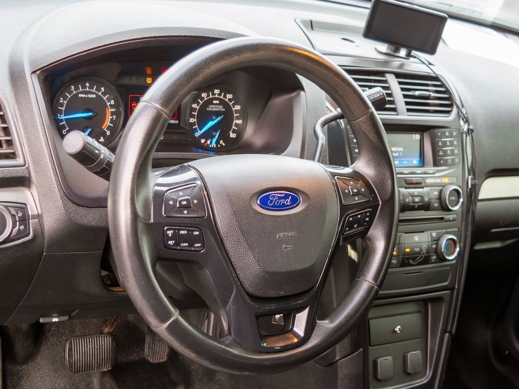 Used 2017 Ford Explorer Base image 14