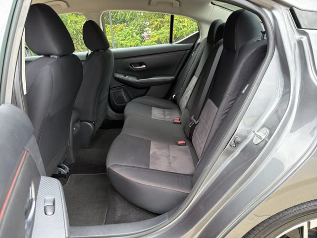 Used 2025 Nissan Sentra SR FWD image 14