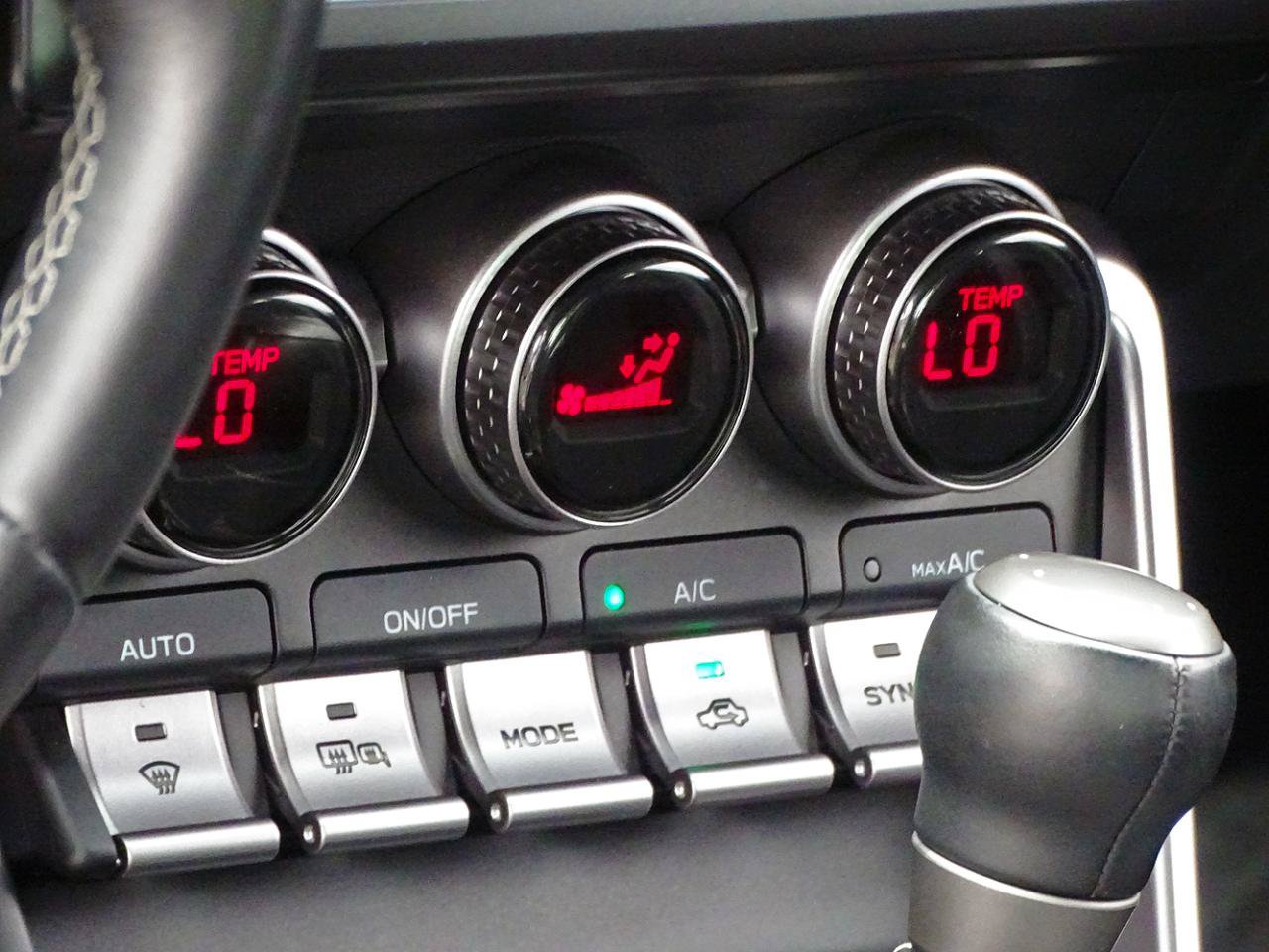 Used 2024 Toyota GR86 Premium w/ Performance Package RWD image 31