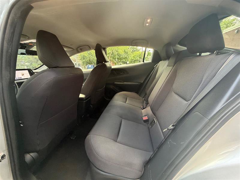 Used 2023 Toyota Prius LE FWD image 22