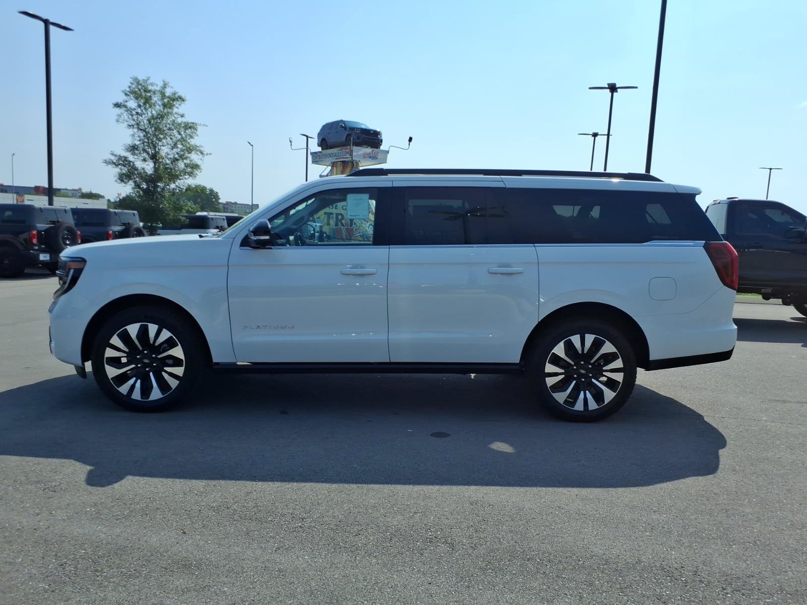 New 2027 Ford Expedition Max Platinum w/ Driver's Package AWD/4WD image 6