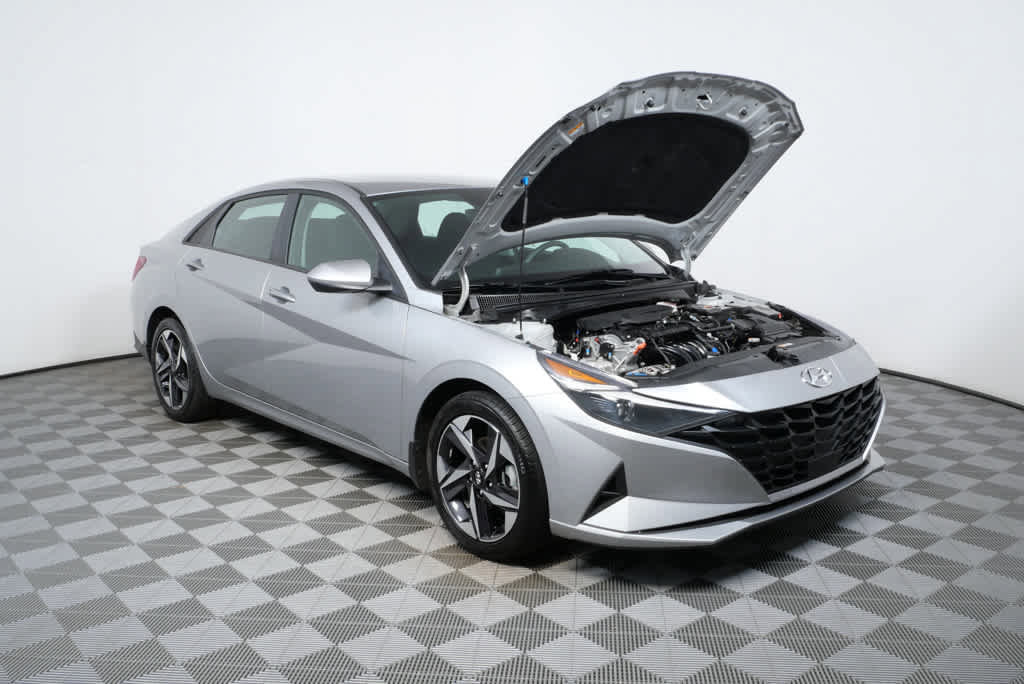 Certified 2023 Hyundai Elantra SEL w/ Convenience Package image 29