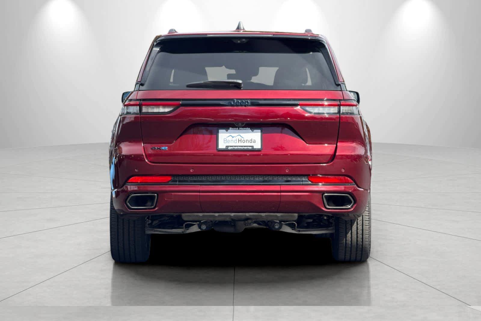 Used 2024 Jeep Grand Cherokee Limited 4xe AWD/4WD image 7