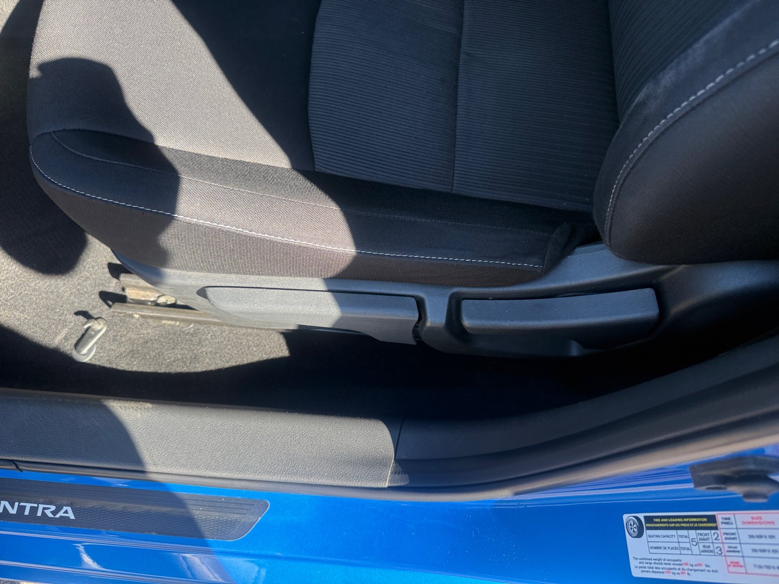 Used 2021 Nissan Sentra SV FWD image 15