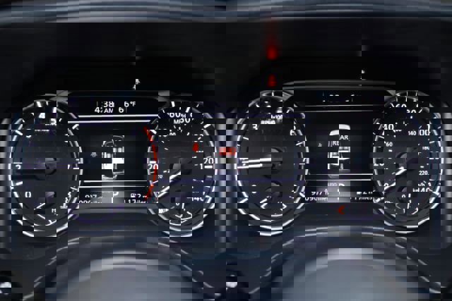 Used 2023 Nissan Rogue S image 19