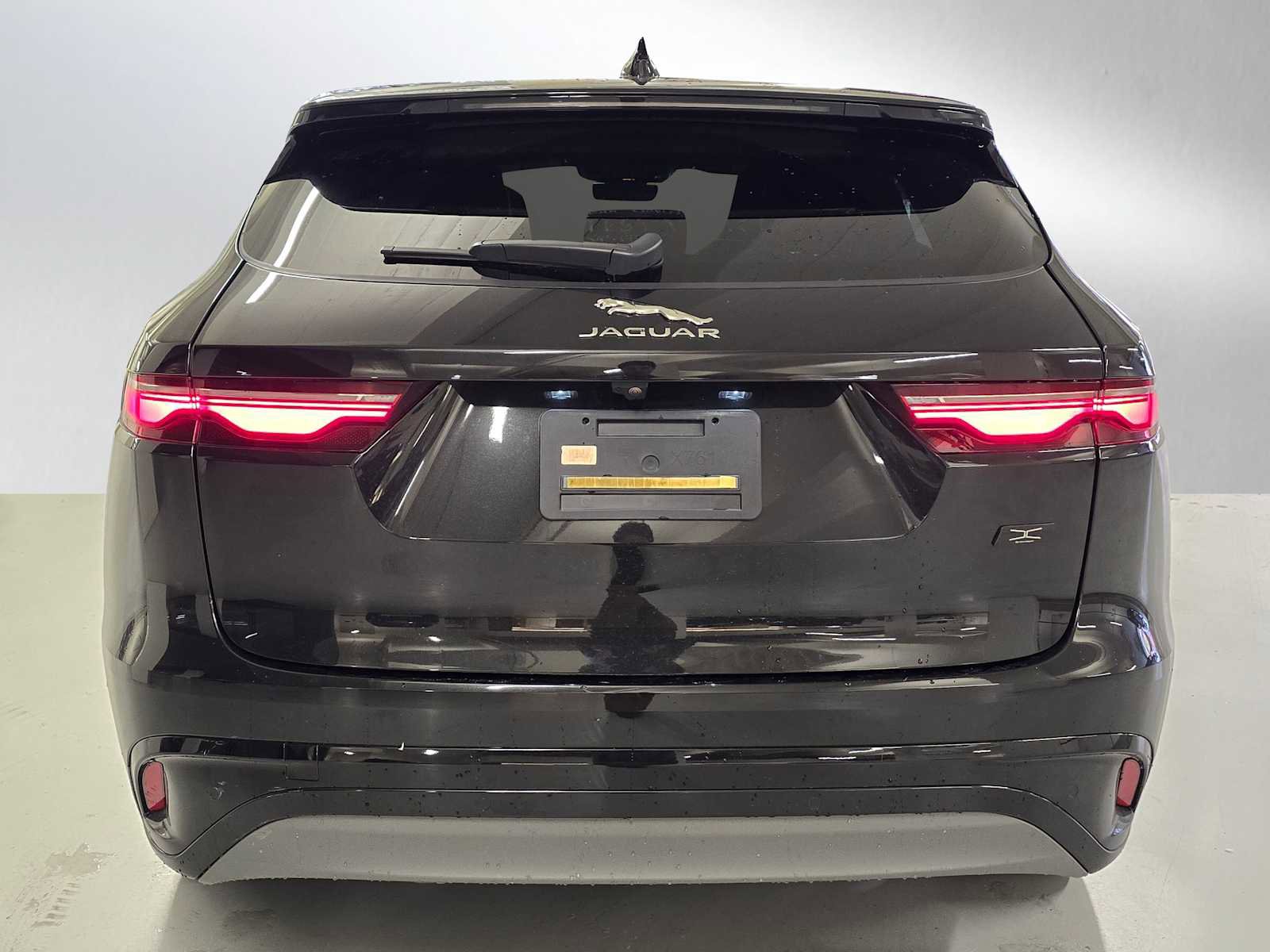 Used 2026 Jaguar F-PACE R-Dynamic S image 4