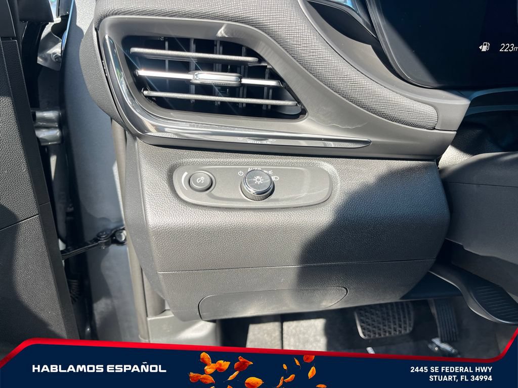 New 2026 Buick Envista Sport Touring w/ Convenience I Package FWD image 24