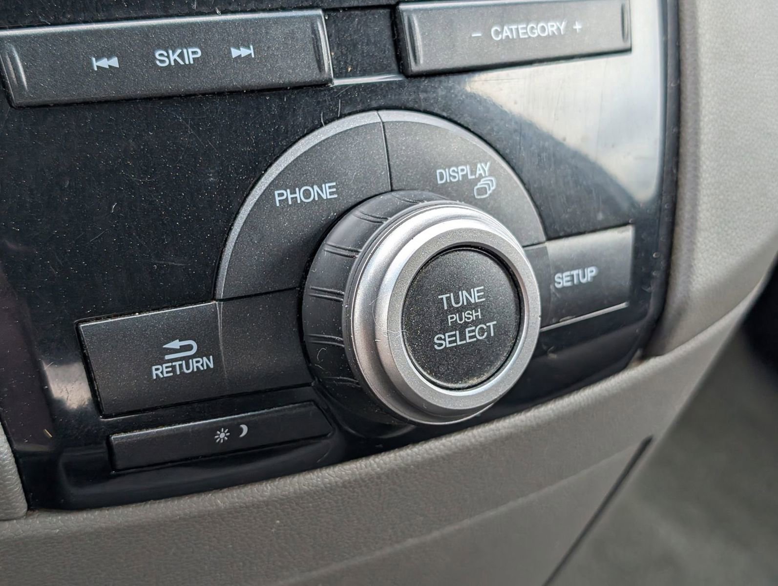 Used 2012 Honda Odyssey EX-L image 24