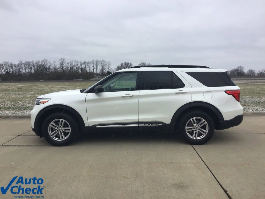 Used 2021 Ford Explorer XLT image 9