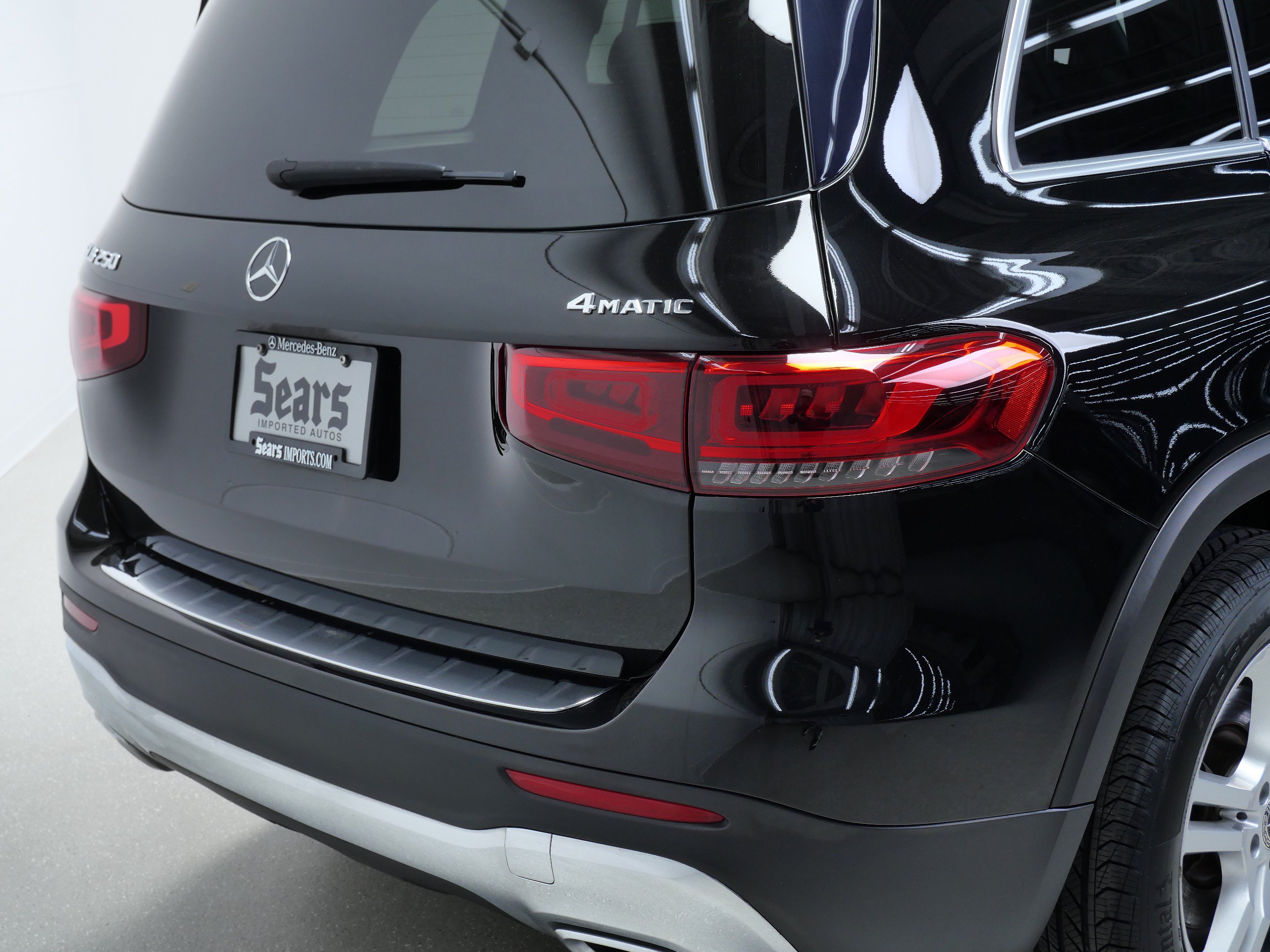 Certified 2022 Mercedes-Benz GLB 250 4MATIC image 5