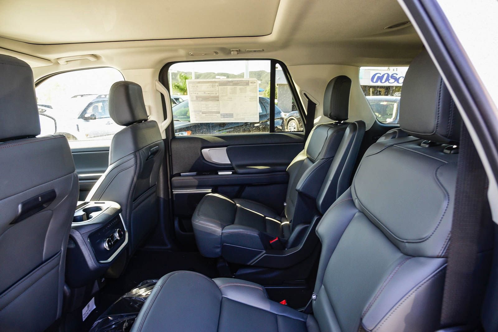 New 2025 Ford Expedition Max Active image 17