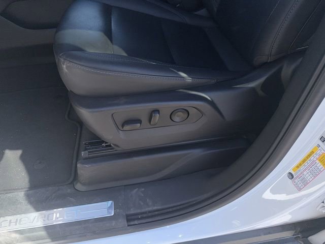 Used 2025 Chevrolet Tahoe LT AWD/4WD image 32