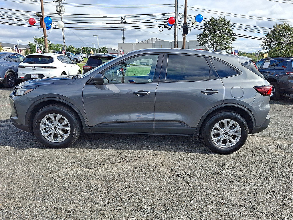 Certified 2025 Ford Escape Active AWD/4WD image 5