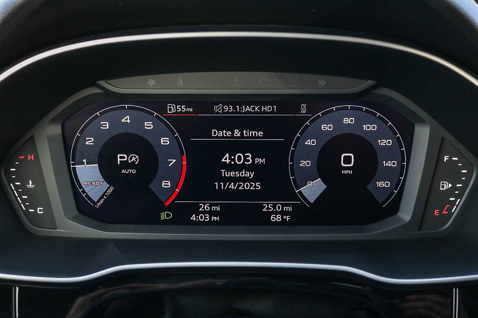 Used 2025 Audi Q3 2.0T Premium AWD/4WD image 39