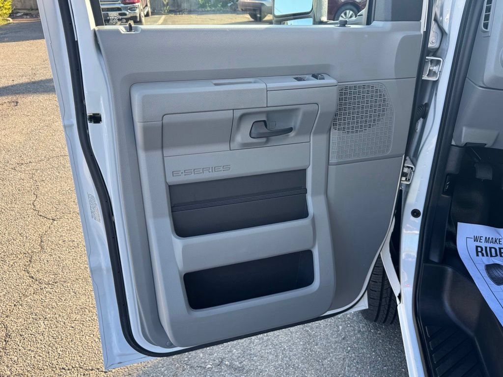 Used 2019 Ford E-350 and Econoline 350 Super Duty w/ Power Windows & Locks Group RWD image 14