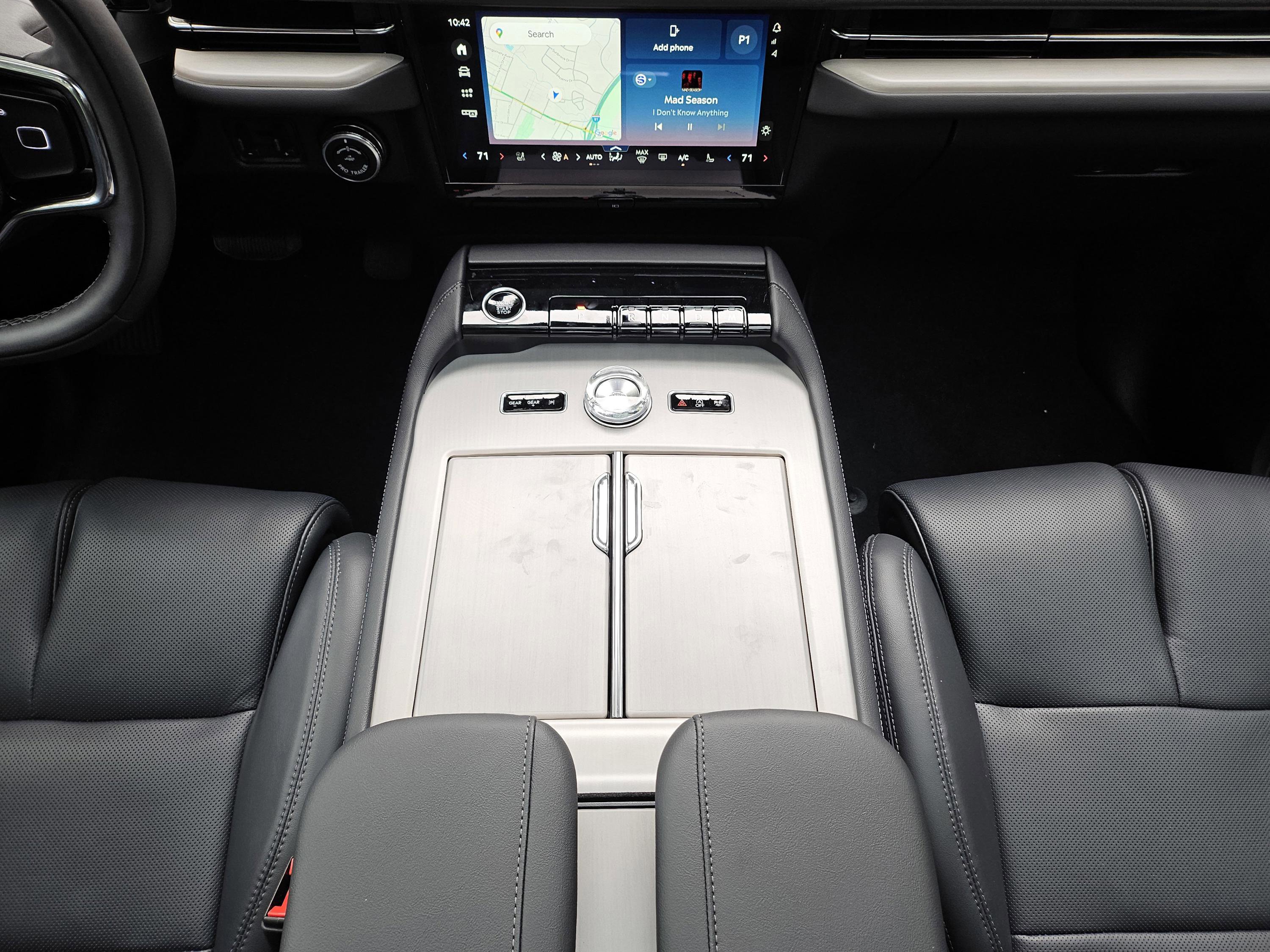 New 2025 Lincoln Navigator L Reserve w/ Jet Appearance Package image 19