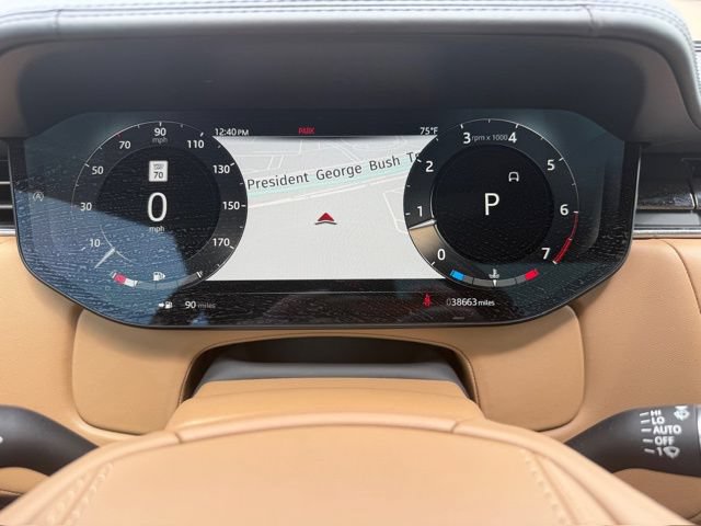 Used 2023 Land Rover Range Rover Long Wheelbase SE AWD/4WD image 14
