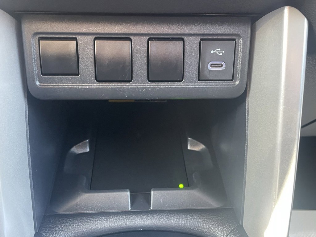 Used 2024 Toyota Corolla Cross LE image 30