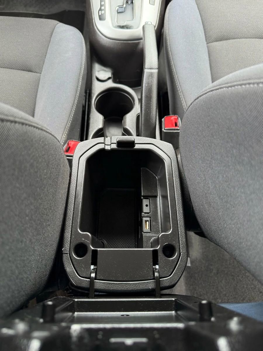 Used 2016 Chevrolet Cruze LT w/ Sun And Sound Package FWD image 27