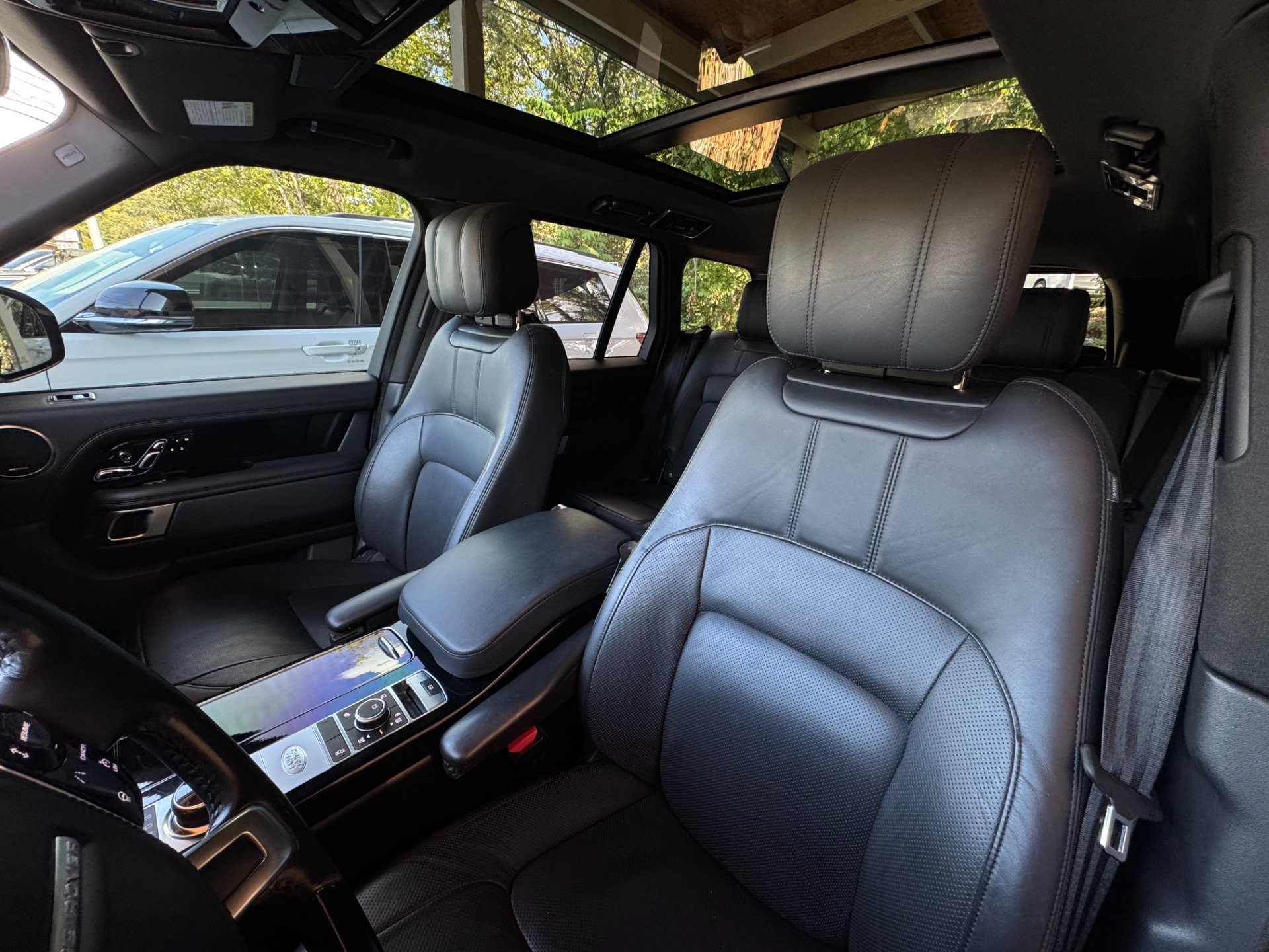 Used 2021 Land Rover Range Rover Westminster Edition AWD/4WD image 11