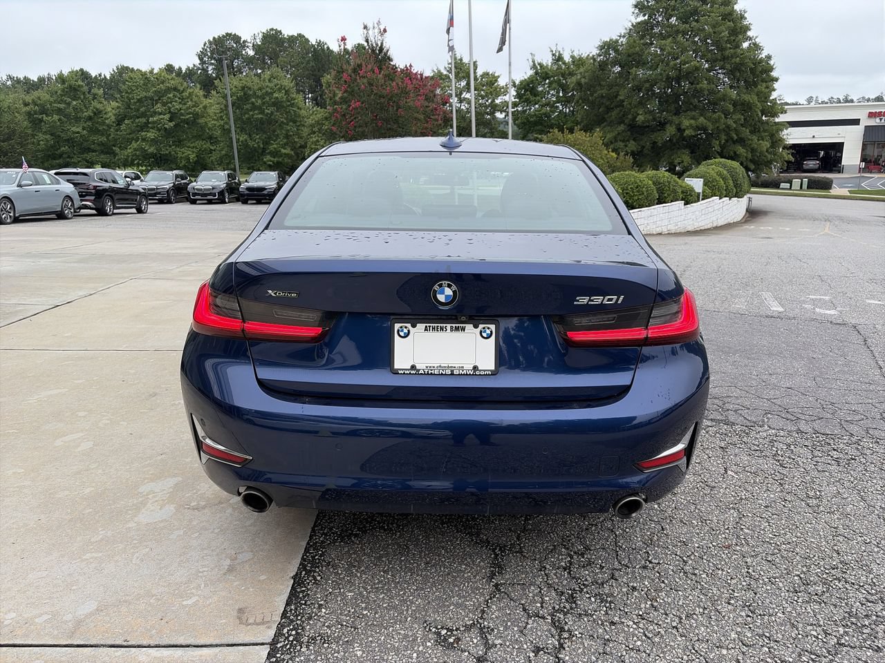 Used 2019 BMW 330i xDrive Sedan AWD/4WD image 7