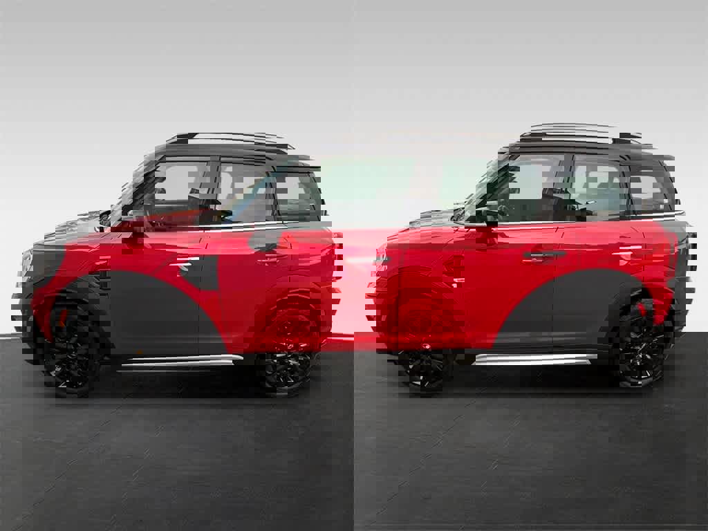 Used 2023 MINI Cooper Countryman image 3